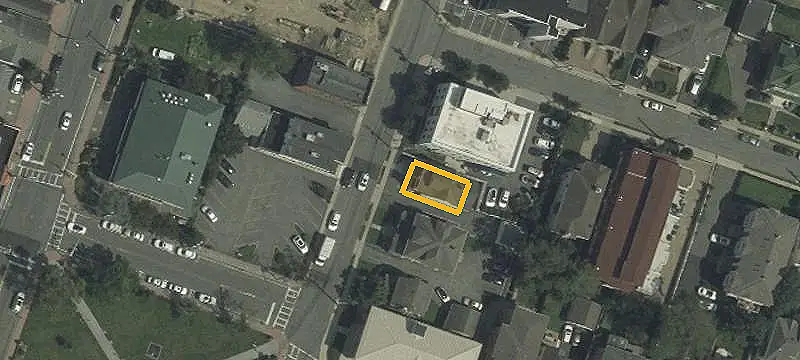Freestanding Mixed-Use Building