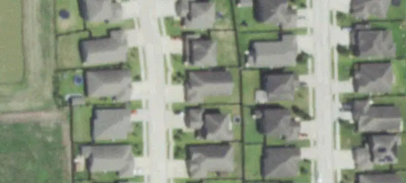 Loop-Frontage Commercial Land