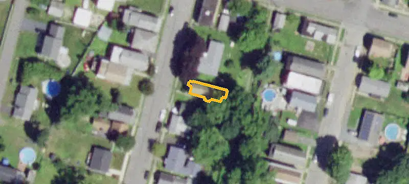 Duplex with Garage
