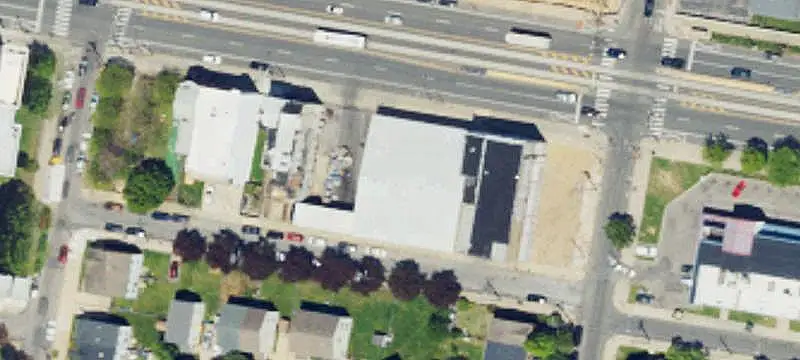 Freestanding Drive-Through Restaurant