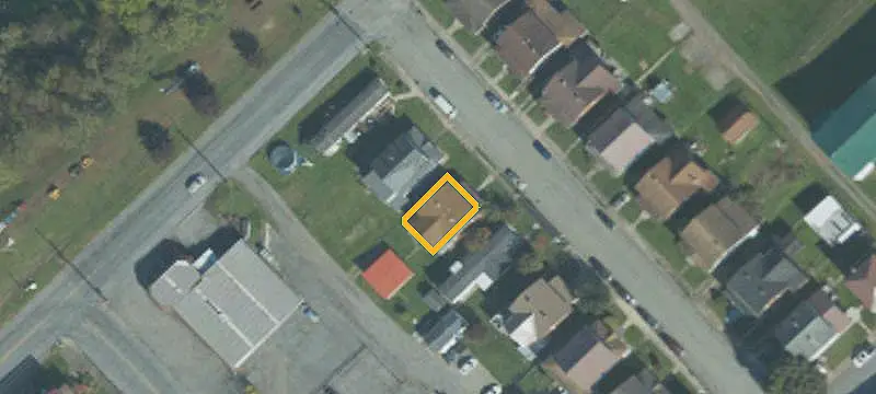 Specialty Property with Garage