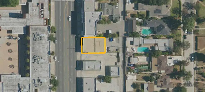 Storefront Property with Offices