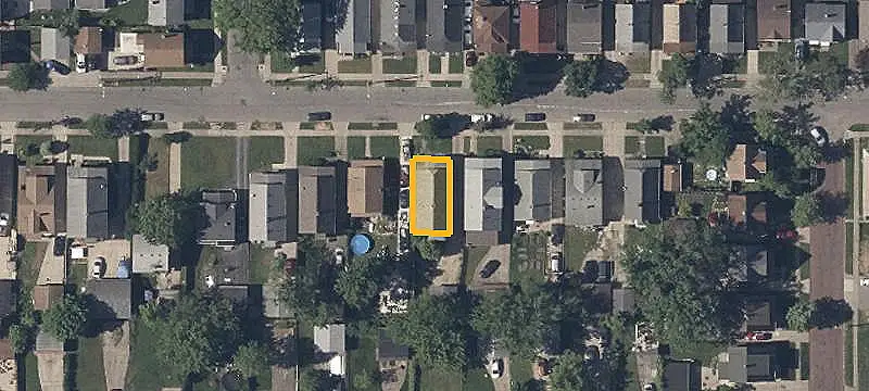 Duplex with Garage