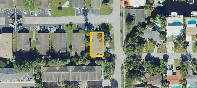 Single-Story Triplex