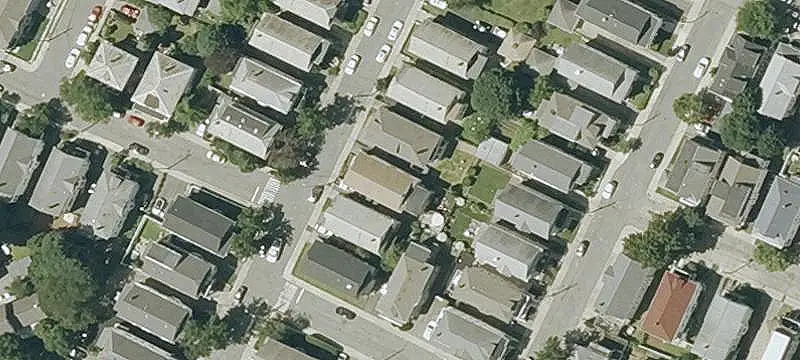 Two-Unit Duplex with Bonus Rooms