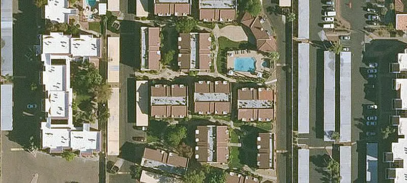 Residential Income Unit with Pool Access