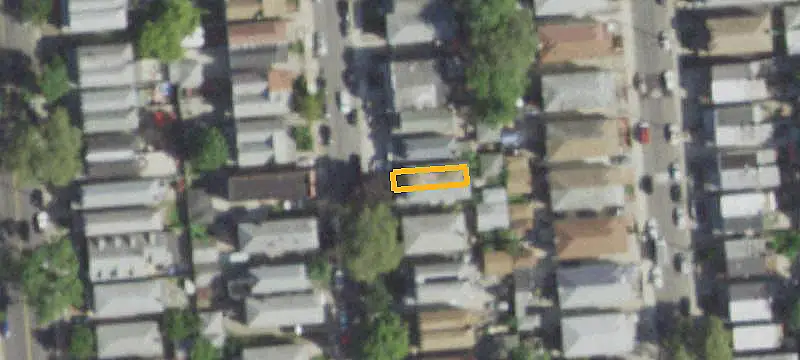 Duplex with Private Parking