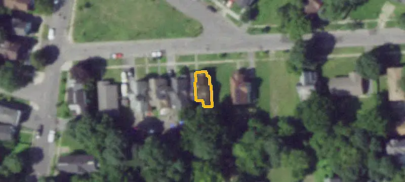 Duplex with Vacant Three-Bedroom Unit