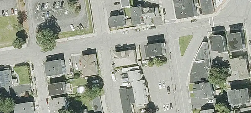 Two-Unit Duplex with Hardwood Floors