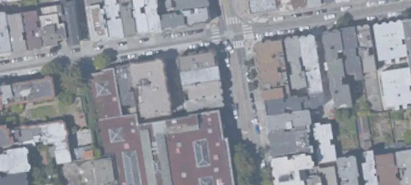 3-Unit Apartment Building