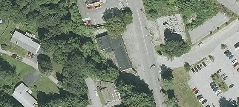 Auto Shop with Multiple Service Bays