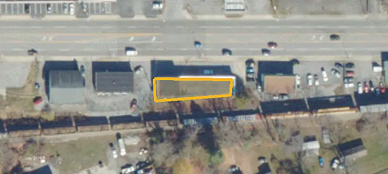 Four-Unit Mixed-Use Building
