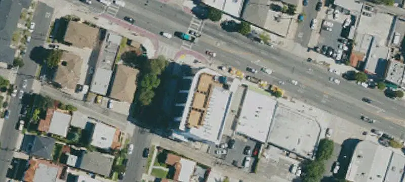 44-Unit Mixed-Use Apartment Building