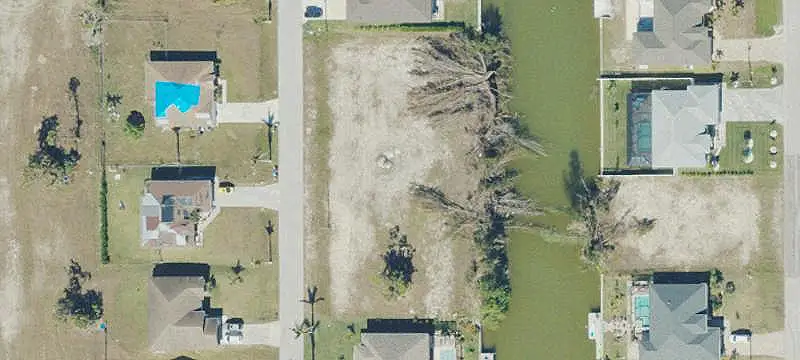 New Duplex with Canal Frontage