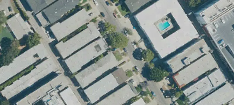 12-Unit Apartment Building