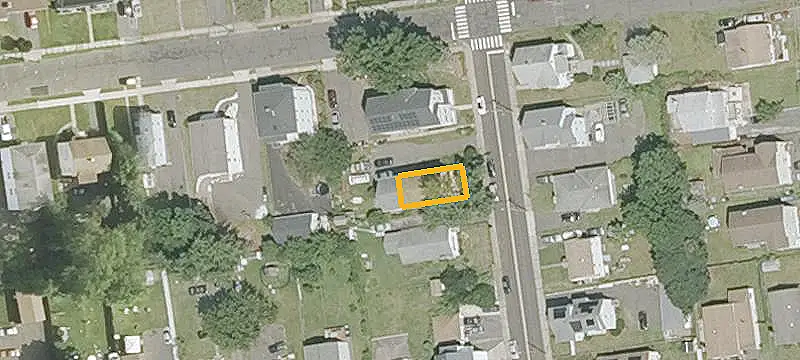 3-Unit Residential Triplex