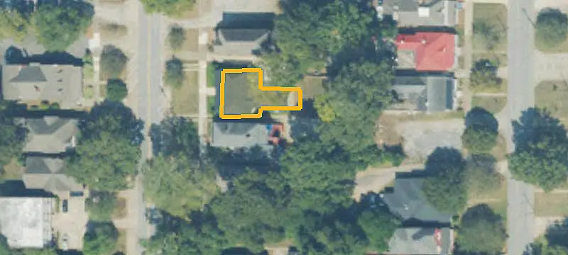 6-Unit Historic Apartment Building