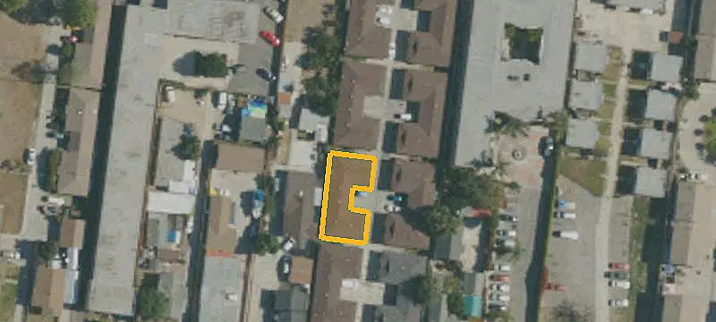16-Unit Duplex Apartment Community