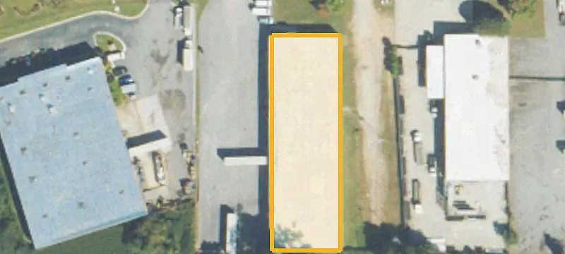 Multi-Tenant Flex Space with Dock Door