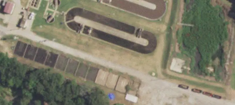 Warehouse with Stabilized Yard