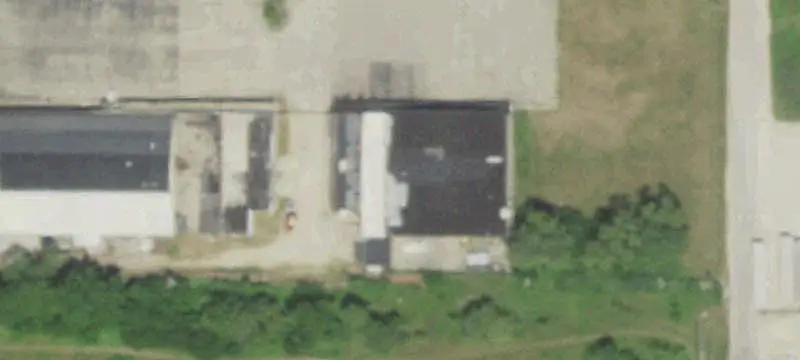 Updated Specialty Commercial Space