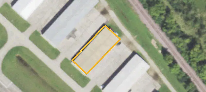 Aviation T-Hangar with Loft