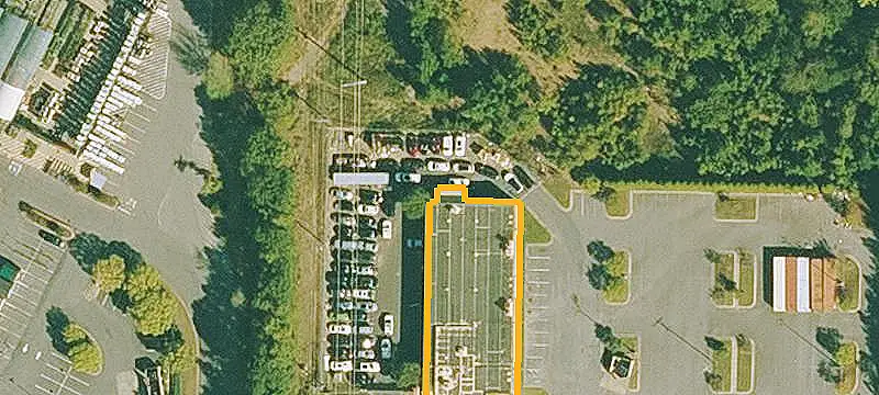Multi-Tenant Retail Center