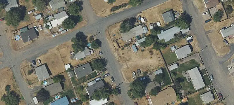 Duplex with Fenced Yards