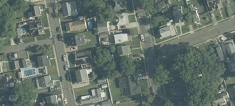 Duplex With Private Entrances