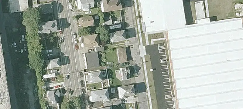 Warehouse with Rear Yard