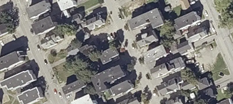 Duplex with In-Unit Laundry