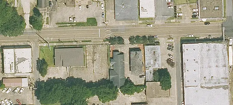 7-Unit Apartment Building