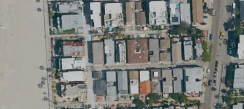 Multifamily Building with Courtyard