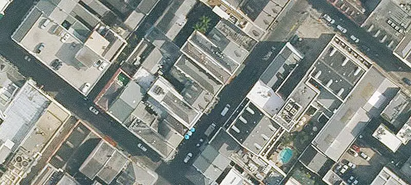 Mixed-Use Building with Courtyard