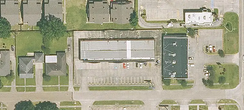 Multi-Suite Neighborhood Shopping Center