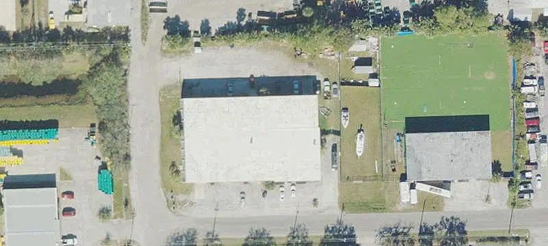 Flex Space with Clear-Span Interior