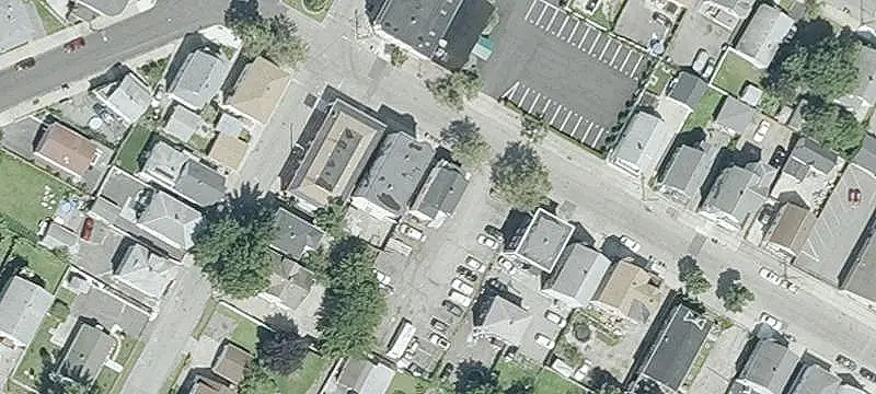 New-Construction Triplex with Parking