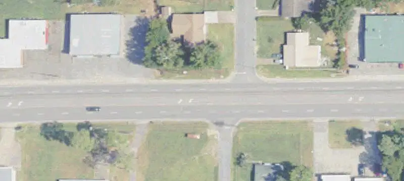 Four-Suite Strip Mall