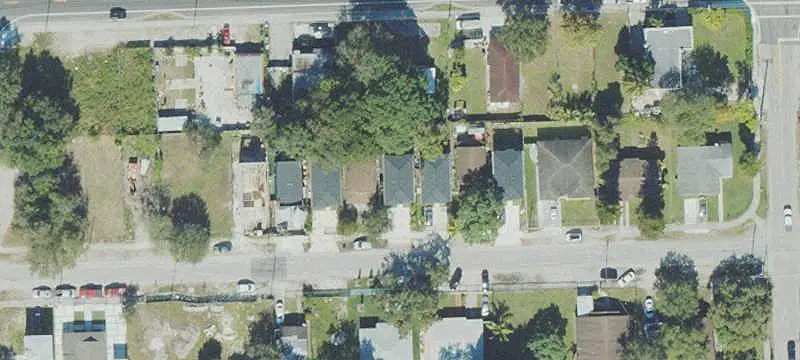 COMMERCIAL