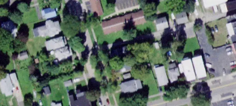 Duplex with Covered Upper Porch