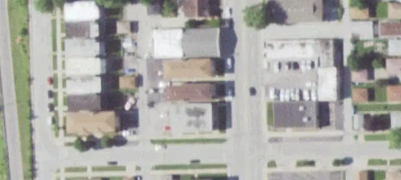 5-Unit Brick Apartment Building