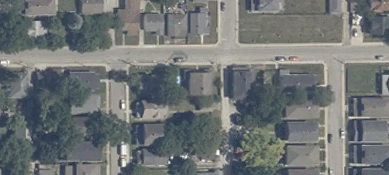 Two-Unit Duplex with Fenced Yards