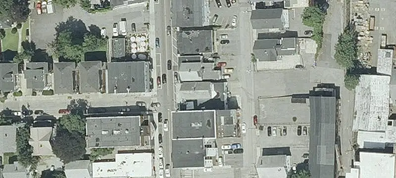 Two-Bar Pub and Restaurant