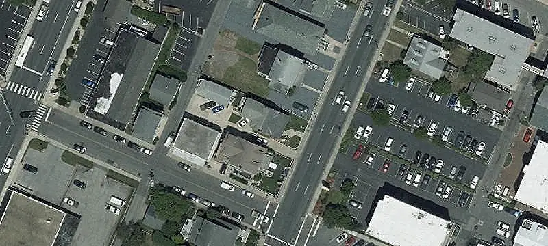 5-Unit Apartment Building