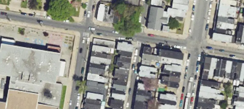 Duplex with Corner Lot