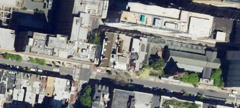 Two-Level Retail Space