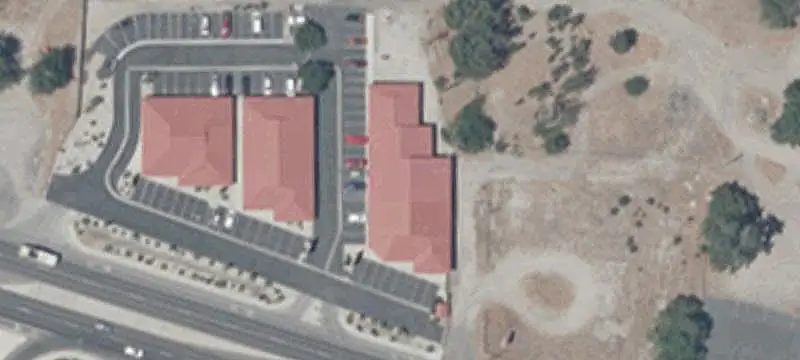 Multi-Tenant Mixed-Use Property