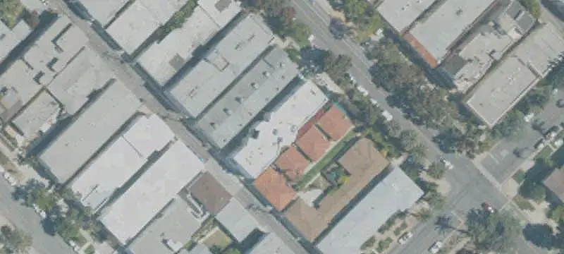 8-Unit Luxury Apartment Building