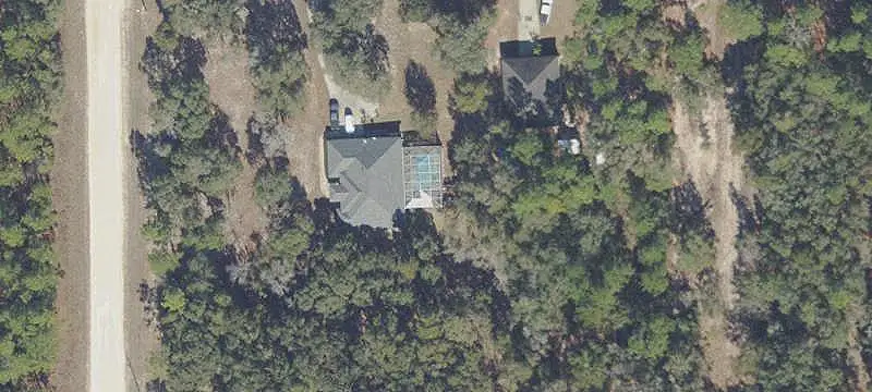 Equestrian Property with Riding Arena
