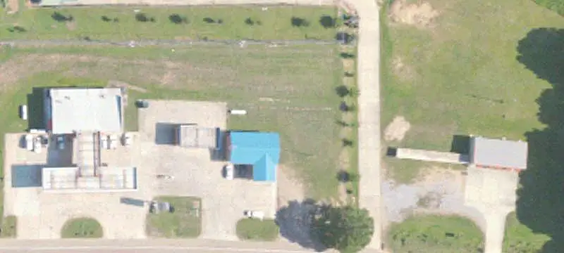 Mixed-Use Property with Car Wash